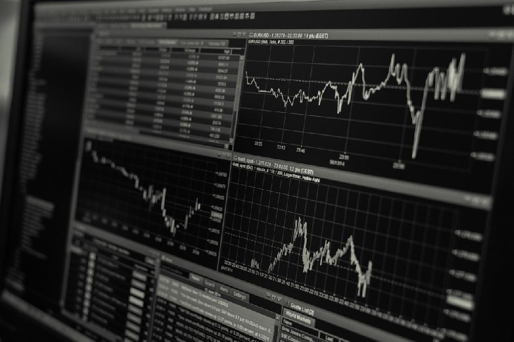 Ace Markets is a professional investor