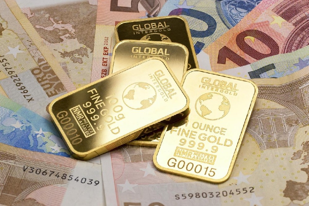 How does Ace Markets lead the upgrade of institutional trading services?