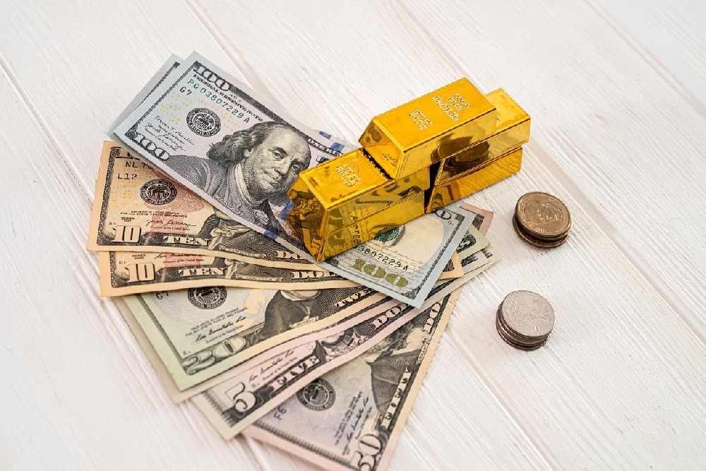 Breaking the myth that ＂only those with money can invest＂: How can a thousand dollars leverage high-priced global assets?